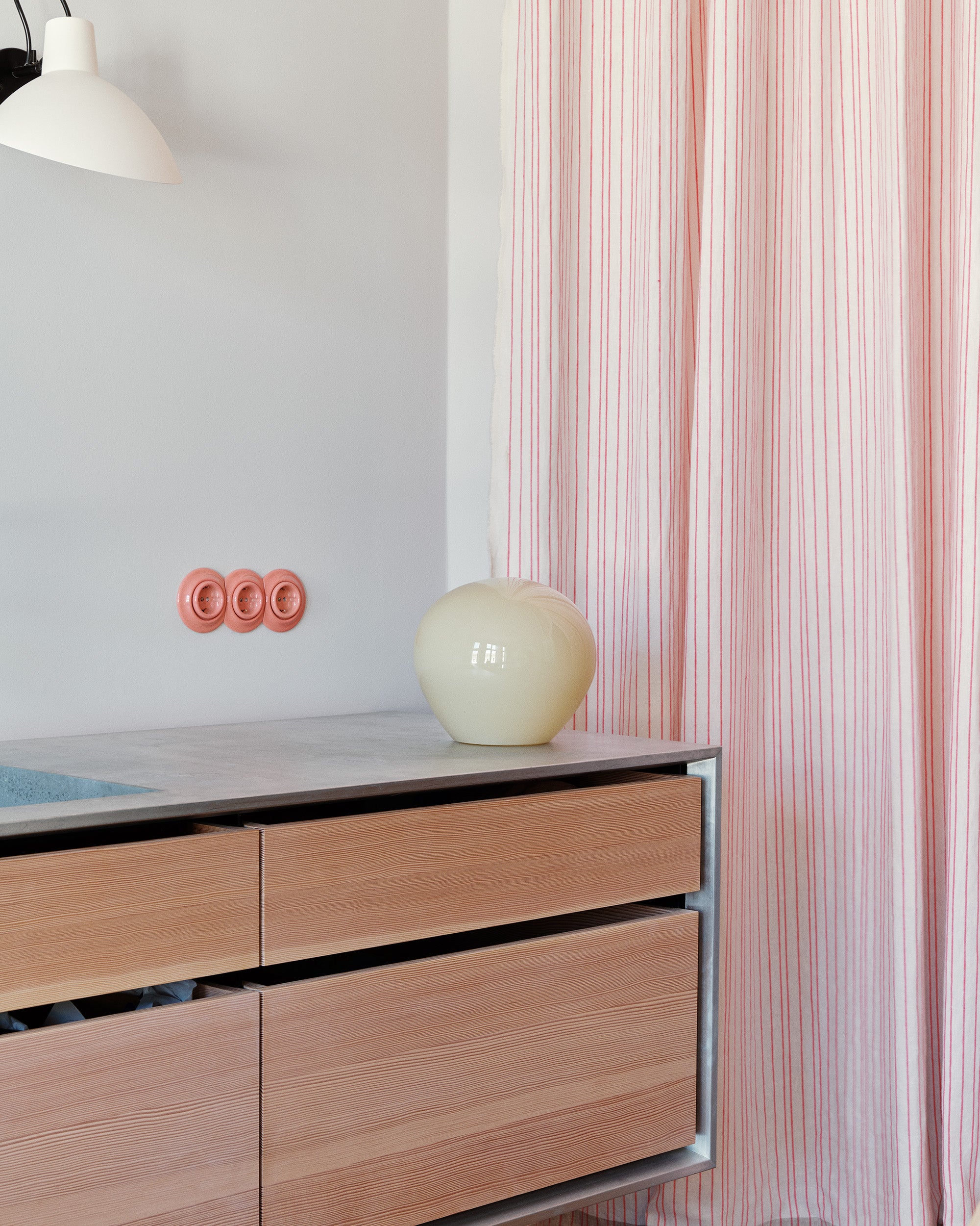 Bon Bon Table Lamp